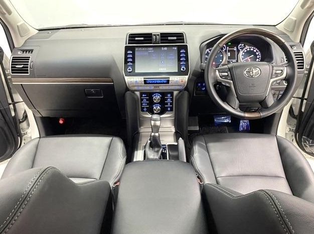 2022 TOYOTA LAND CRUISER PRADO TZ-G